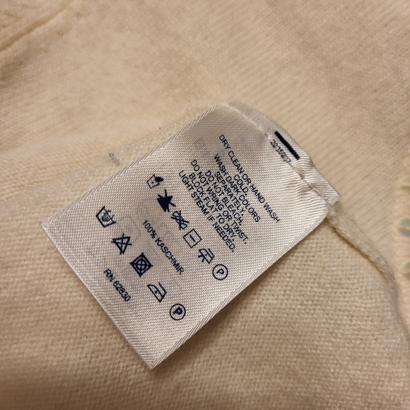 Lands' End. Beaded cashmere crewneck sweater, sequin collar detail. Off white. M - Picture 5 of 6